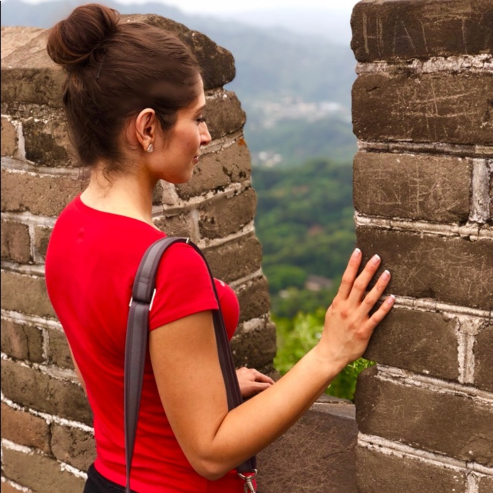 Meet your Posher, Becca